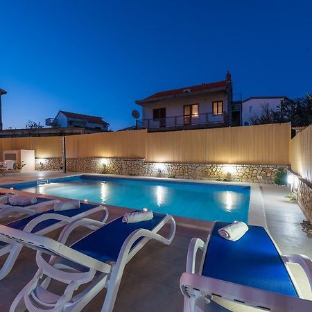 Apartments Pralija ザボリッチ エクステリア 写真