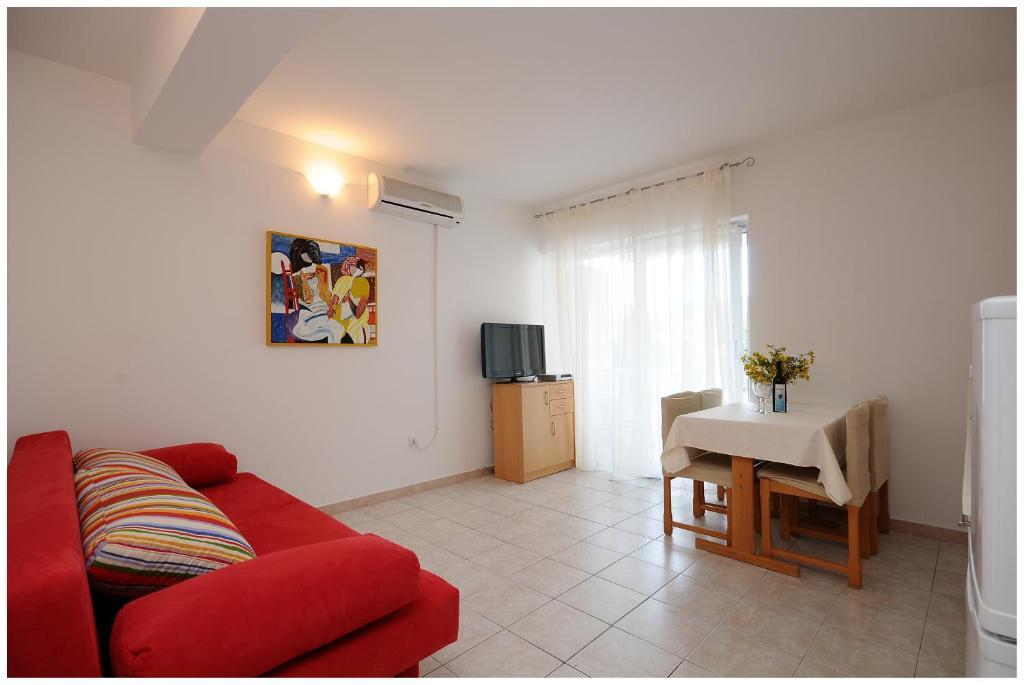Apartments Pralija ザボリッチ 部屋 写真