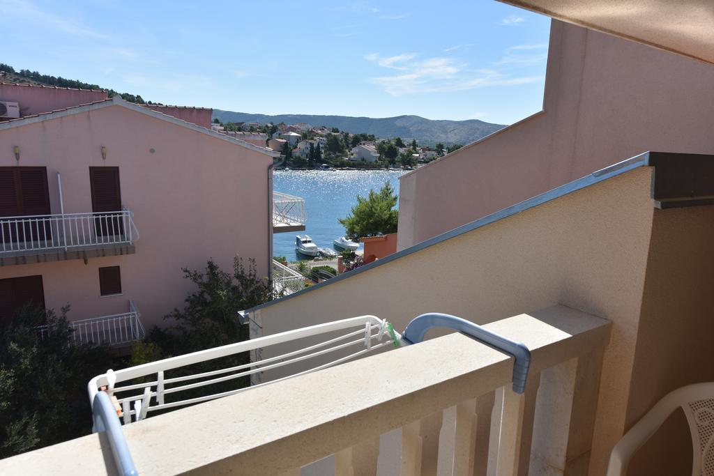 Apartments Pralija ザボリッチ エクステリア 写真