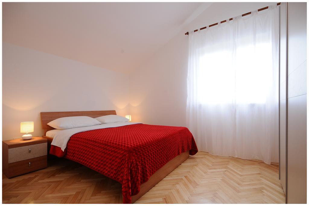 Apartments Pralija ザボリッチ 部屋 写真