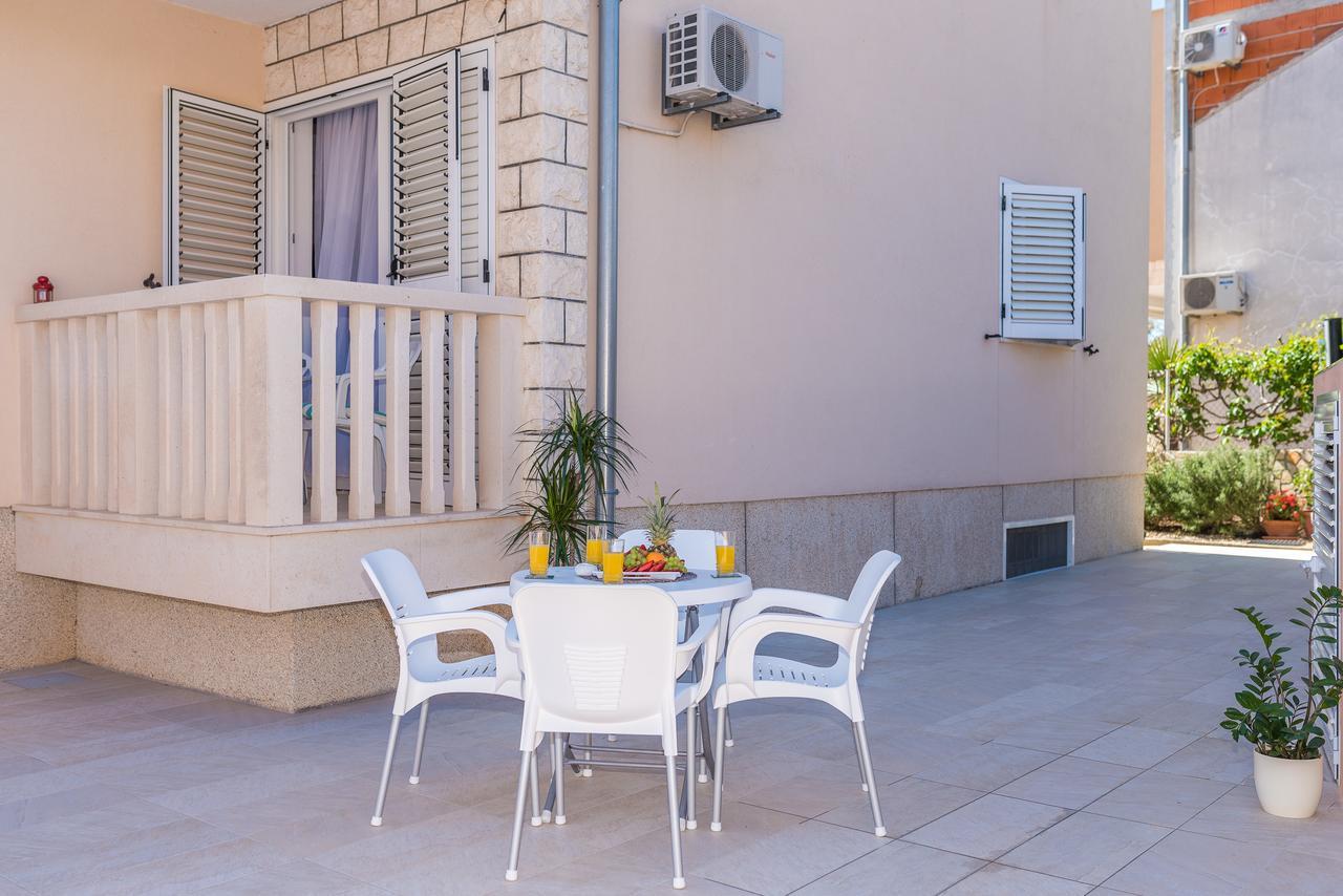 Apartments Pralija ザボリッチ エクステリア 写真